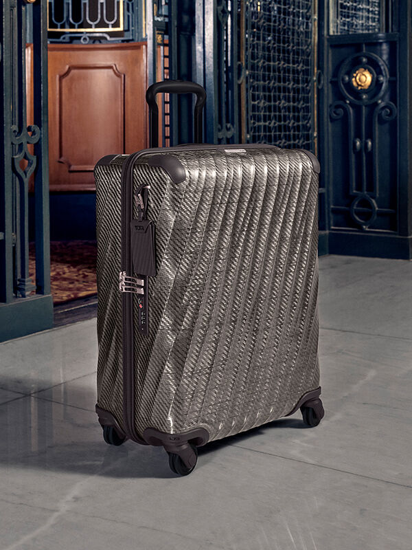 Luggage, Messenger Bags, Totes, Duffles & Backpacks