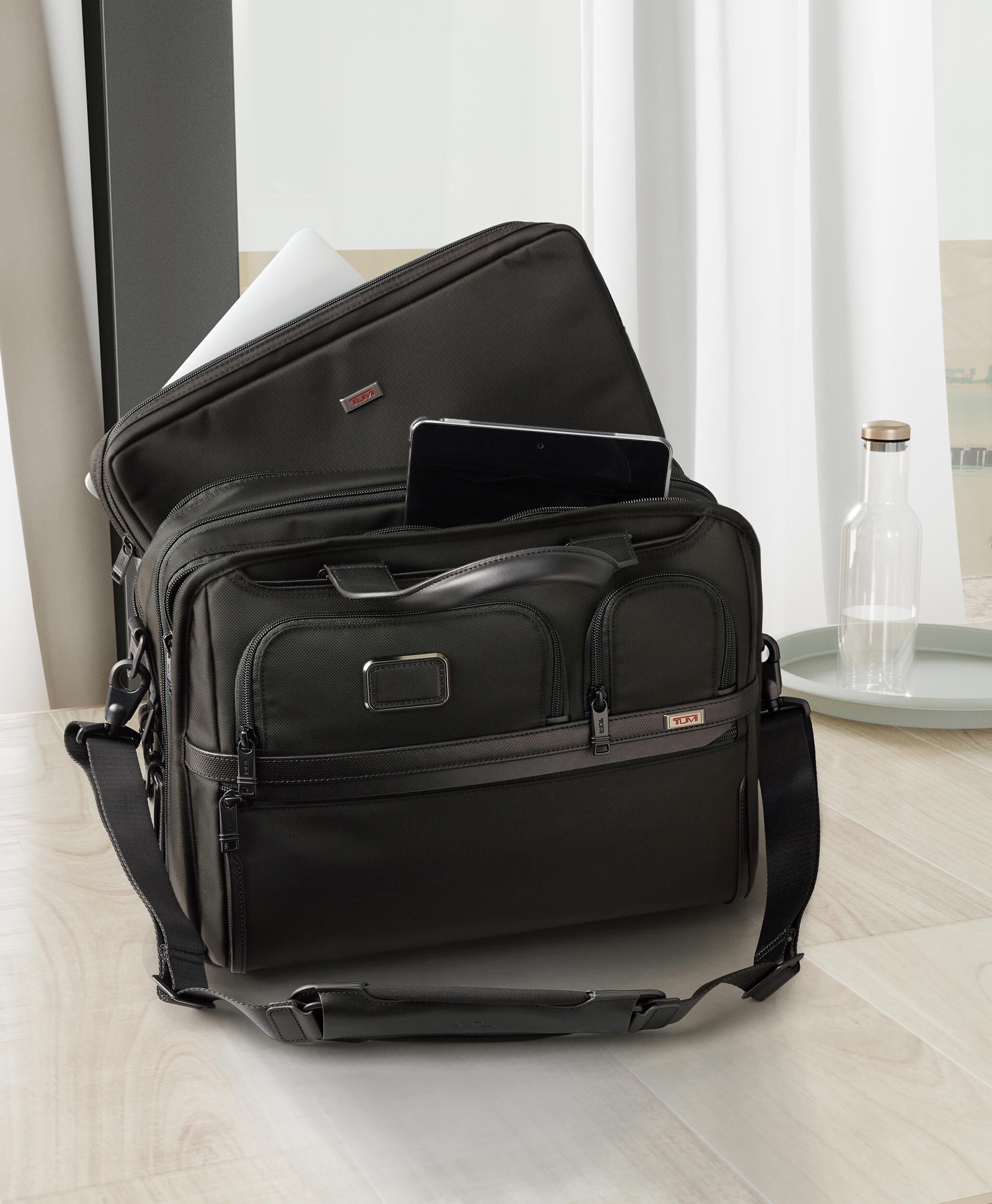 Tumi 2025 small briefcase