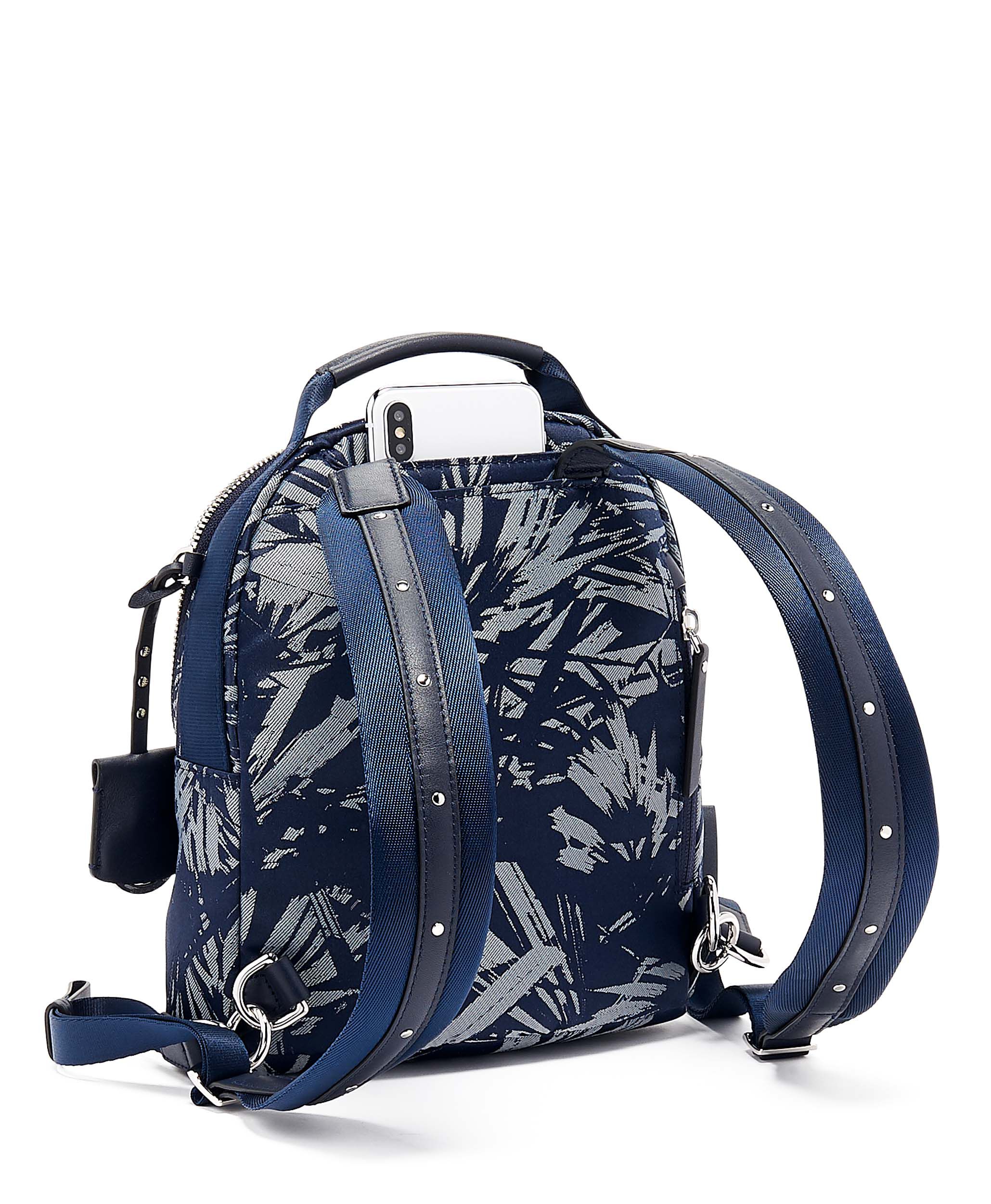 stratton crossbody