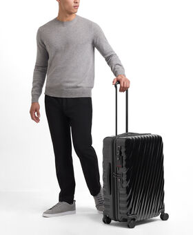 Short Trip Expandable 4 Wheeled Packing Case 19 Degree
