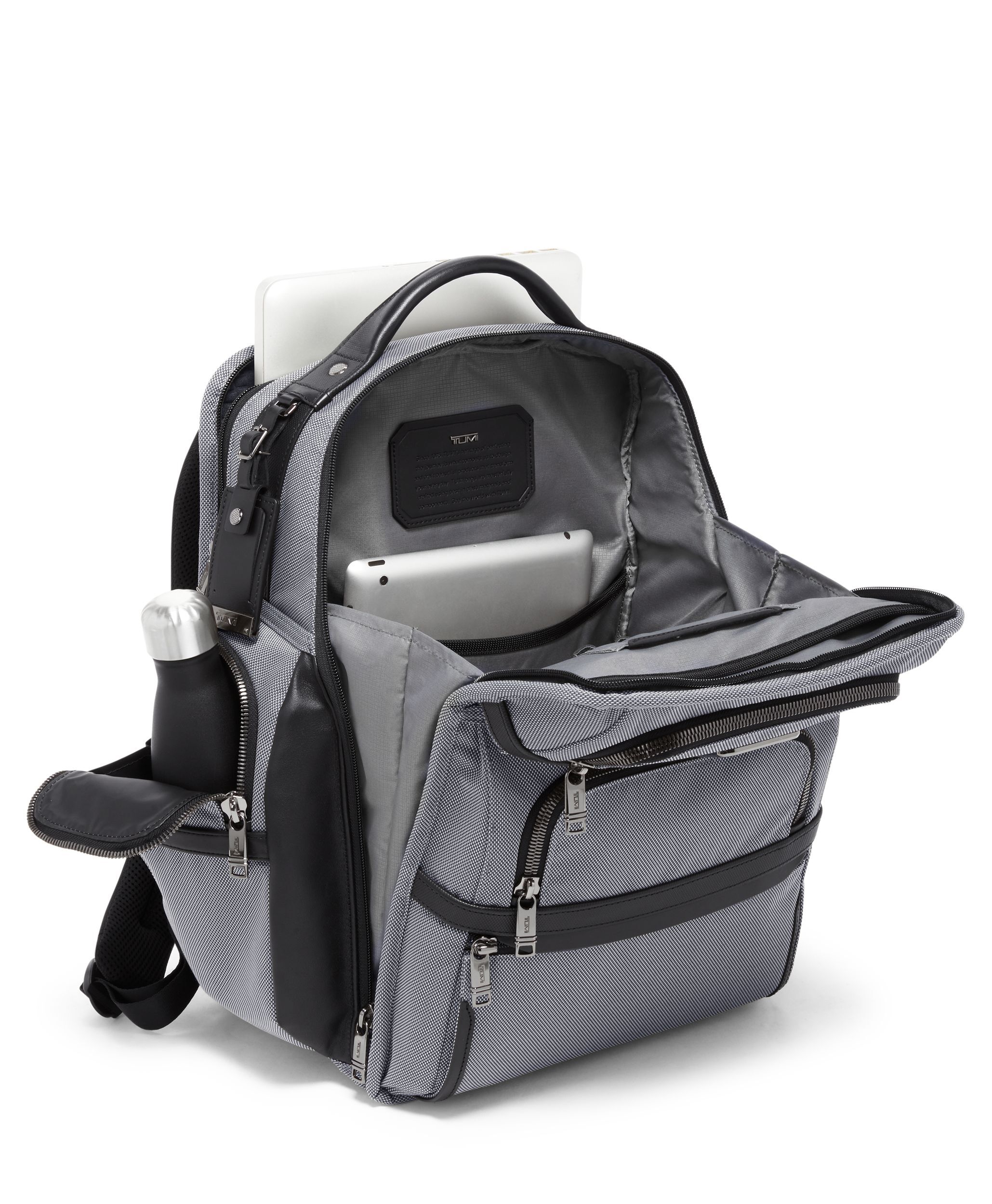 Alpha 3 Slim Three Way Briefcase Black | TUMI Germany