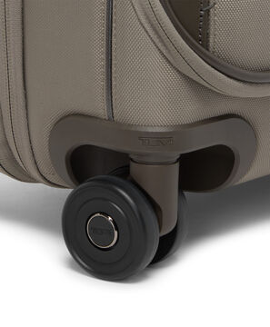 ARRIV&Eacute; Large Dual Access Expandable Cabin