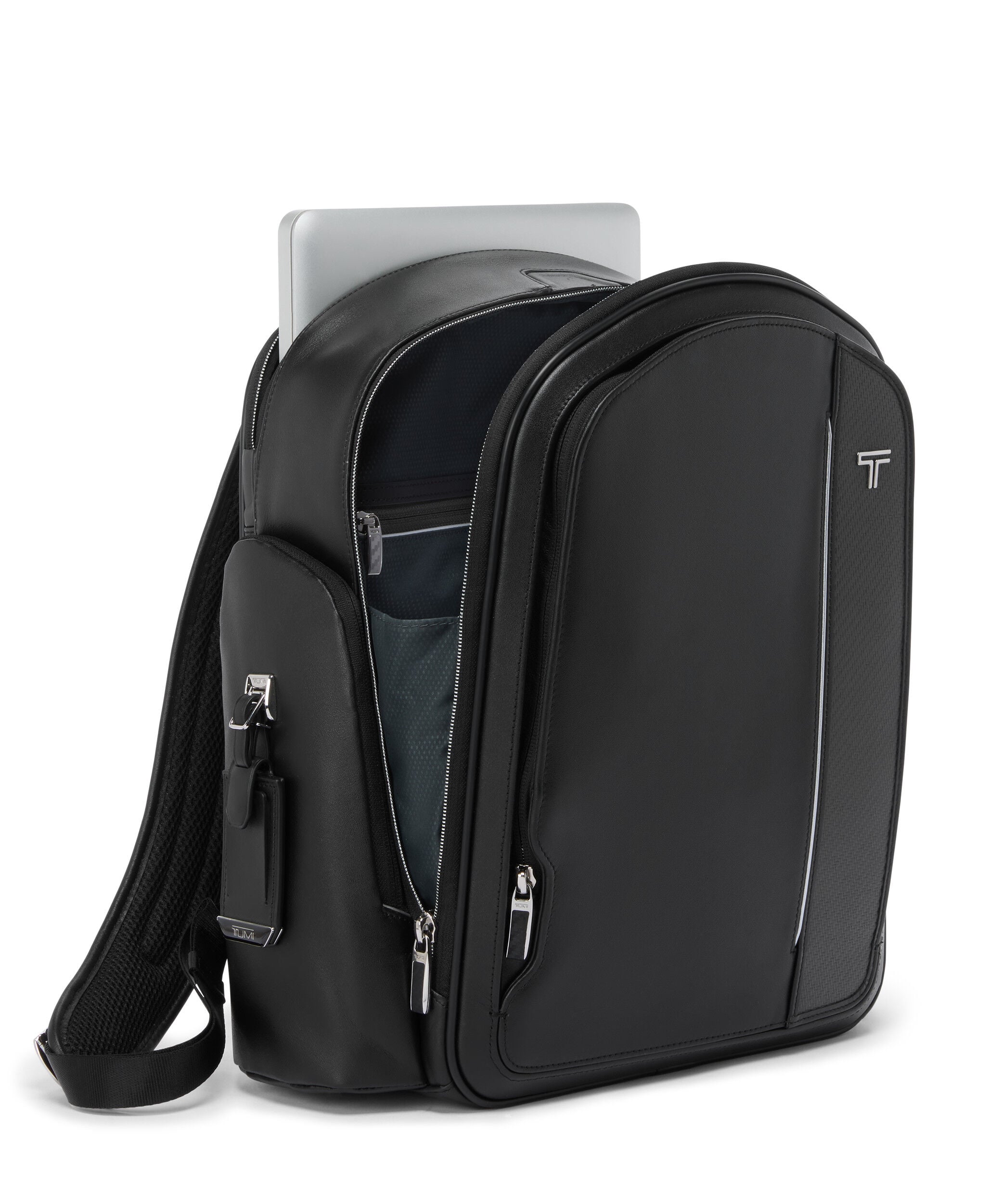 TUMI