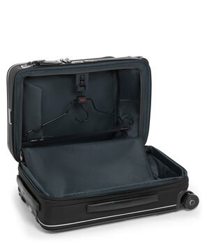 Arriv&eacute; Dual Access Expandable Cabin