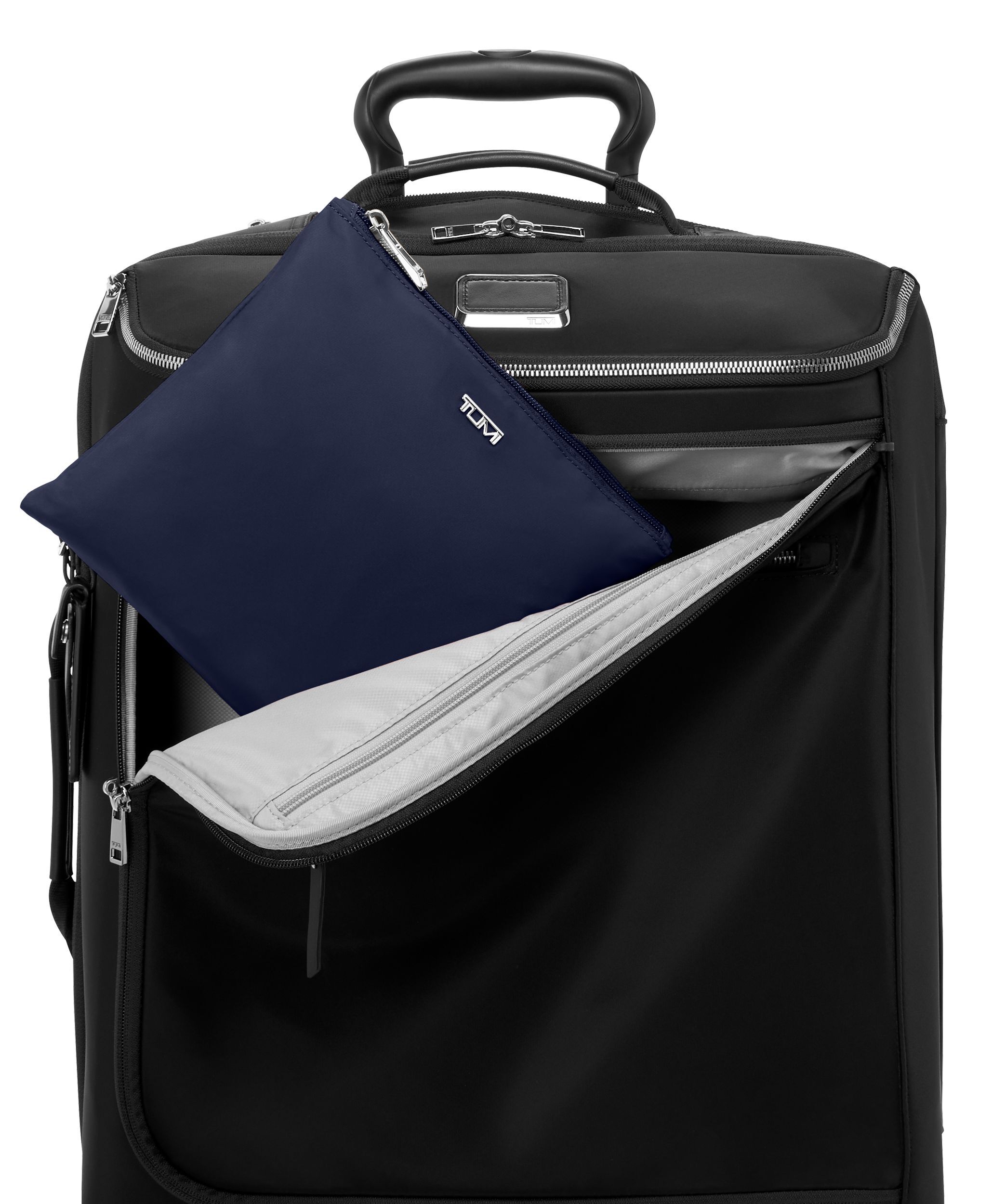Tumi shop arrive gatwick