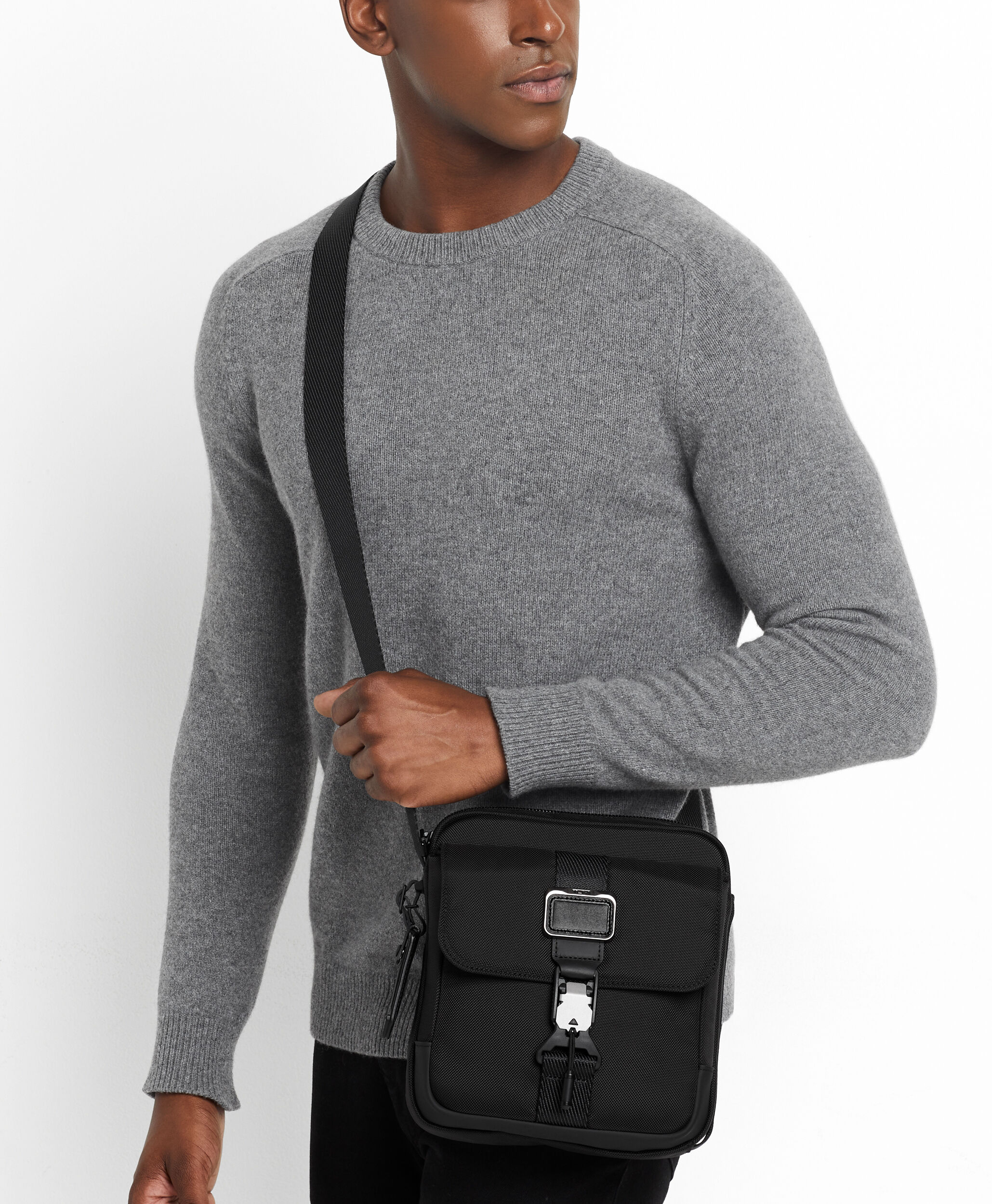 Alpha Bravo Junior Crossbody TUMI Norway