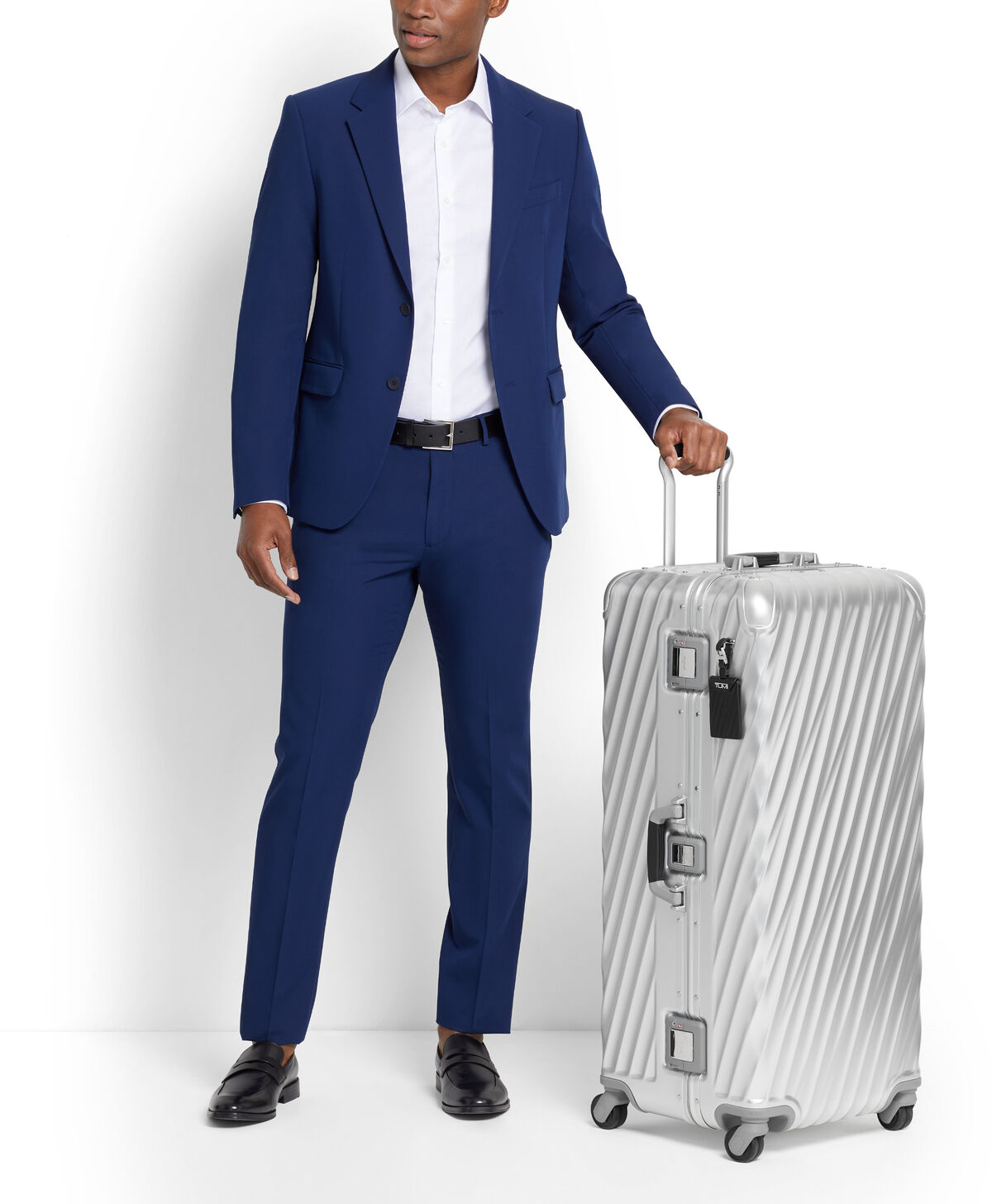TUMI 19 Degree Aluminium ROLLING TRUNK Silver
