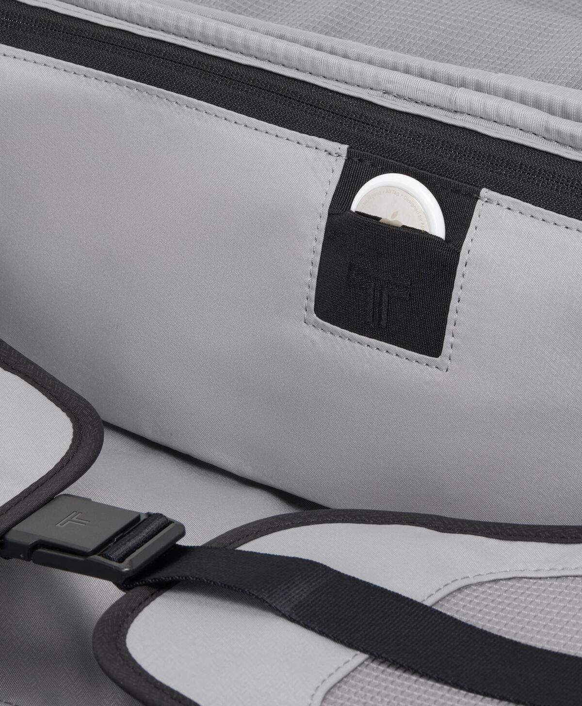 TUMI Medium Dual Access Expandable Checked 66 cm